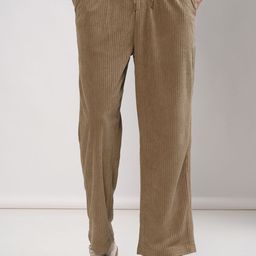 HIGHLANDER Men Ribbed Loose Fit Trousers-image-4