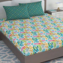 Divine Casa Green & White 120 TC King Bedsheet with 2 Pillow Covers-image-50