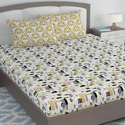 Divine Casa White & Black Printed 120 TC King Bedsheet with 2 Pillow Covers-image-18