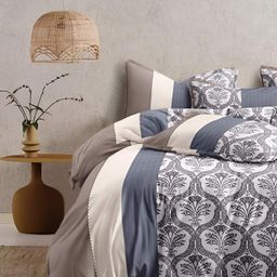 Bajo's Blue & Black Floral 350 TC King Bedsheet with 2 Pillow Covers-image-68