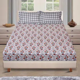 ROMEE White & Red Floral 144 TC Cotton Queen Bedsheet With 2 Pillow Covers-42