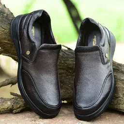 Liberty Men Elastic Slip On Formal Shoes-image-74