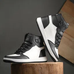SPYKAR Men Colourblocked High-Top Contrast Sole Lace-Ups Sneakers-image-28