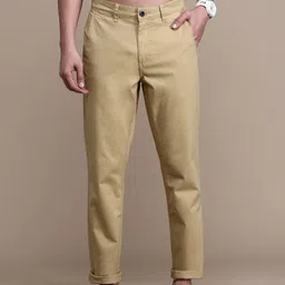Roadster Men Khaki Slim Fit Easy Wash Chinos Trousers-image-69