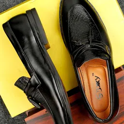 Bxxy Men Textured Tassel Loafers-image-36