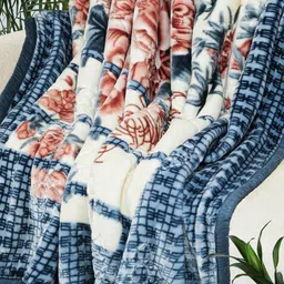 VAS COLLECTIONS Blue & White Floral Printed Fleece 500 GSM Double Bed Blanket-image-95