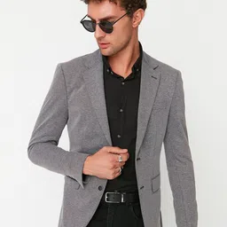Trendyol Single-Breasted Notched Lapel Collar Blazers-image-93