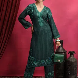 Vishudh Ethnic Motifs Printed Regular Kurta With Trousers-image-3
