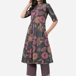 MIRCHI FASHION Women Grey Printed High Slit Kurti with Trousers-50