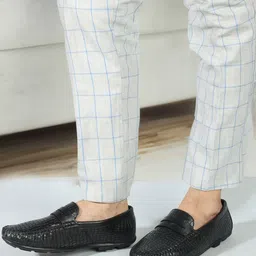 Carlton London Men Textured Lightweight Round Toe Leather Loafers-image-29