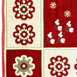 BELLA TRUE Red & Beige Floral Printed Rectangular Table Cover image 3