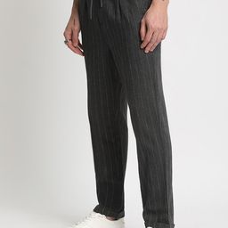 THE BEAR HOUSE Men Striped Tapered Fit Pleated Mid-Rise Trousers-picture-13