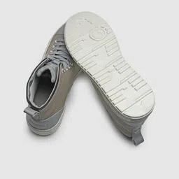 Solethreads Men  Textured Memory Foam Contrast Sole  High-Top Canvas Lace-Up Sneakers image 5