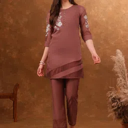 Anouk Rust Brown Floral Embroidered Tunic With Trouser-33