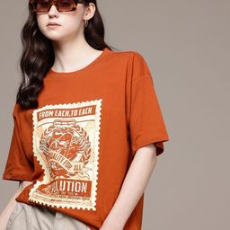 roadster Women Printed Round Neck Pure Cotton Red T-Shirt-picture-9