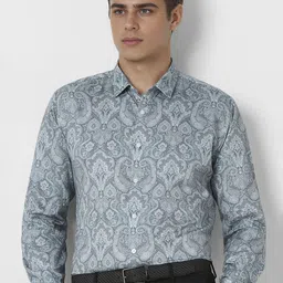V Dot Men Spread Collar Ethnic Motifs Printed Slim Fit Cotton Formal Shirt-image-83