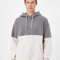 Koton Colourblocked Hooded Pullover Sweatshirt-image-3