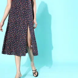 Berrylush Navy Blue Micro or Ditsy Floral Printed Polyester Crepe Casual Midi Flared Skirt-image-37