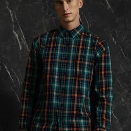 Breakbounce Navy Blue Tartan Checked Regular Fit Cotton Casual Shirt-image-60