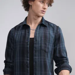 HIGHLANDER Men Spread Collar Checked Cotton Relaxed Fit Casual Shirt-image-45