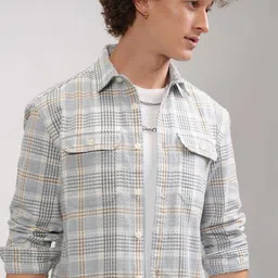 HIGHLANDER Men Spread Collar Checked Cotton Casual Shirt-image-85