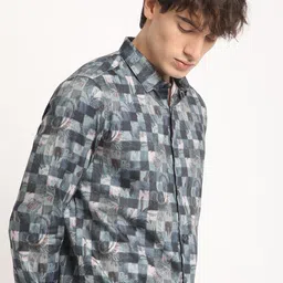 THE BEAR HOUSE Men Abstract Graphic Print Slim Fit Casual Shirt-image-22