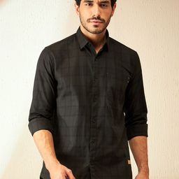 DENNISON Spread Collar Smart Checked Casual Shirt-image-57