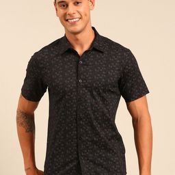 Joven Spread Collar Cotton Opaque Casual Shirt-image-87