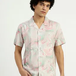 United Colors of Benetton Abstract Printed Spread Collar Short Sleeves Casual Shirt-picture-31