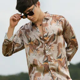 Campus Sutra Men Relaxed Fit Spread Collar Conversational Printed Satin Casual Shirt-image-55