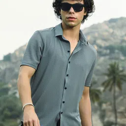 Campus Sutra Men Relaxed Fit Spread Collar Textured Casual Shirt-picture-6