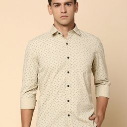 V-Mart Micro Ditsy Printed Opaque Cotton Casual Shirt-image-37