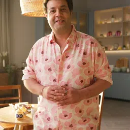 Instafab Plus Size Floral Printed Classic Casual Shirt-image-89
