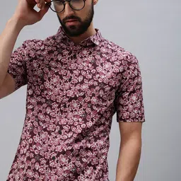 SHOWOFF Men Magenta Comfort Slim Fit Floral Printed Casual Shirt-image-47