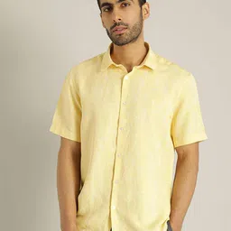 Indian Terrain Chiseled Slim Fit Foral Printed Opaque Pure Cotton Casual Shirt-image-39