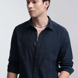 HIGHLANDER Men Cutaway Collar Solid Cotton Casual Shirt-image-93