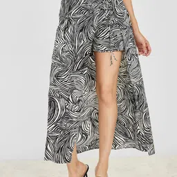 Styli Printed Midi Length Flared Skirt With Shorts-picture-16
