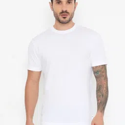 Rivolta Men Solid Round Neck T-shirt-picture-17