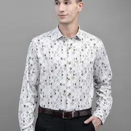 Canary London Smart Geometric Printed Formal Satin Shirt-image-41
