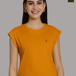 Friskers Women Gold-Toned 2 Applique T-shirt-image-90