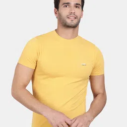 t-base Men Yellow Solid Cotton Slim Fit T-shirt-image-99