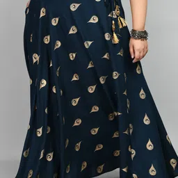 PrettyPlus by Desinoor.com Women Plus Size Printed Flared Maxi Skirt image 4
