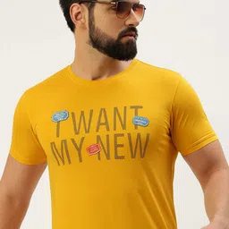 SHOWOFF Typography Printed Slim Fit T-shirt-image-31