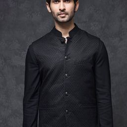 RARE RABBIT Men Lasmos-Kpb Kurta Pyjama Suit-image-76