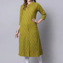 Pistaa Women Green Quirky Printed Kurta-26