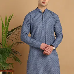 FUBAR Geometric Embroidered Thread Work Kurta-picture-10