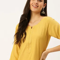 SHOWOFF Women Yellow Extended Sleeves Thread Work Kurta-image-69