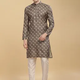 Anouk Men Thread Work Kurta-4