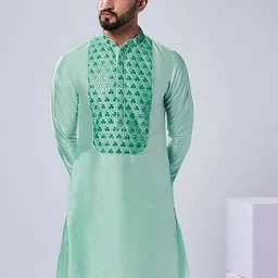 KISAH Ethnic Motifs Yoke Design Mirror Work Regular Kurta-picture-10