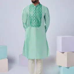 KISAH Geometric Yoke Design Regular Mirror Work Kurta With Trousers Set image 1